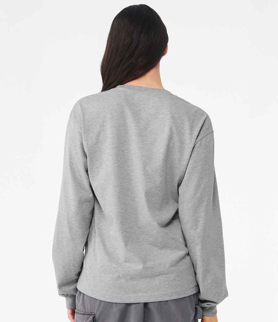 CV3511 Athletic Heather Model