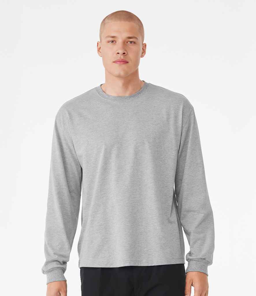 CV3511 Athletic Heather Model
