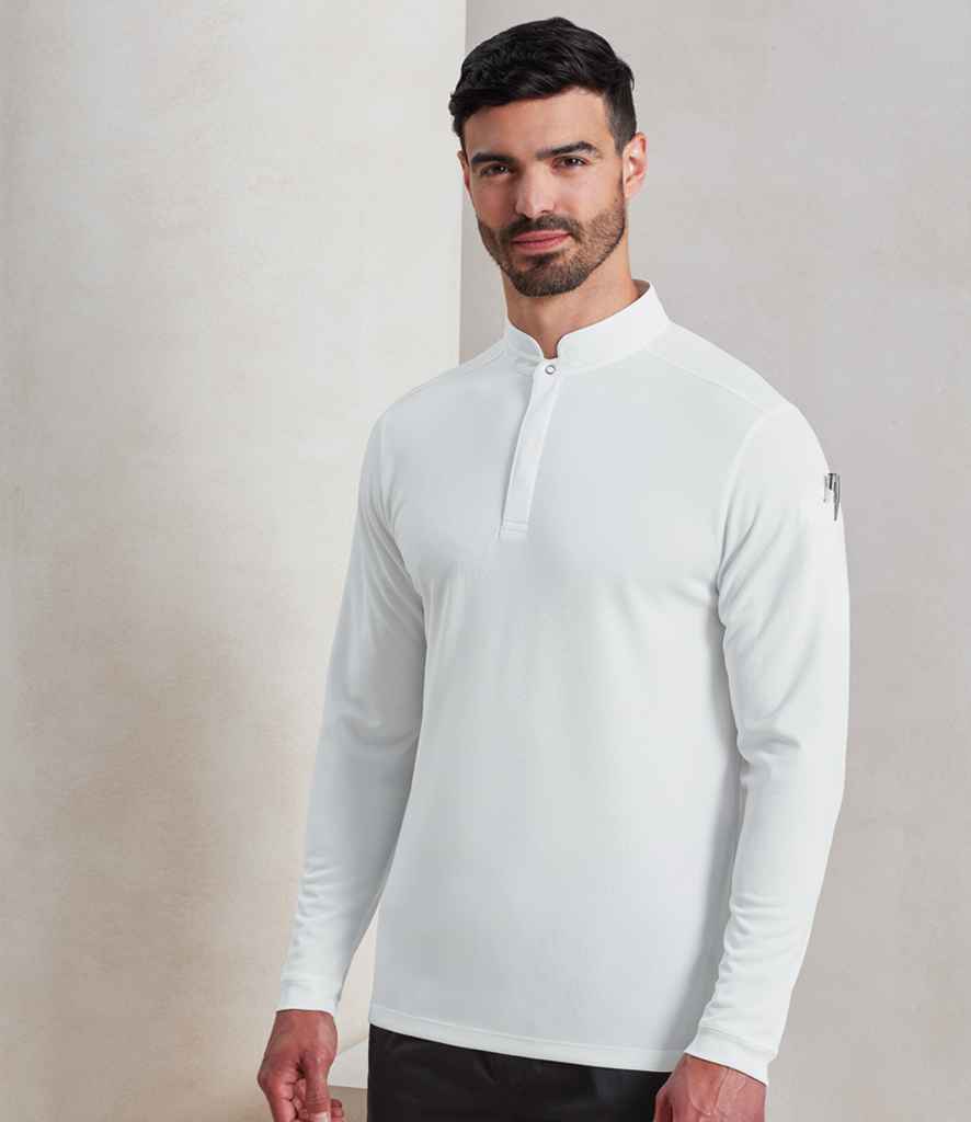 PR647 White Model