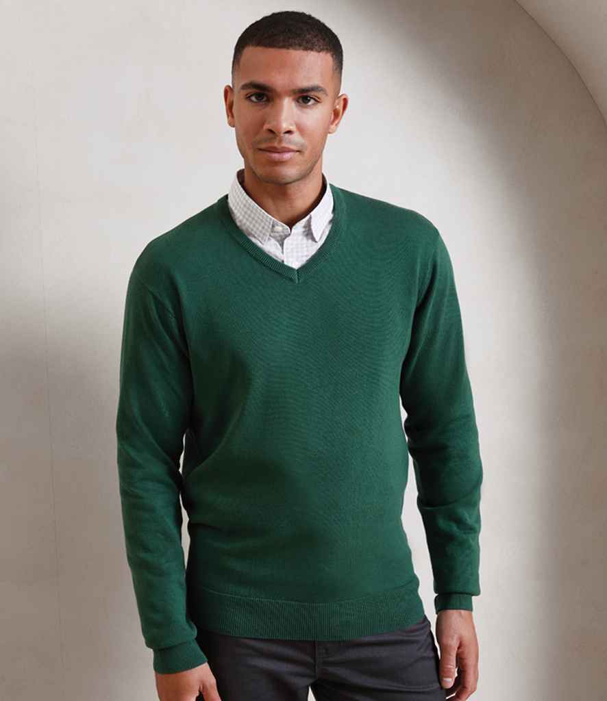 PR694 Bottle Green Model