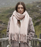 BB496R Blush Pink Model