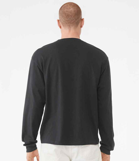 CV3511 Dark Grey Heather Model