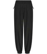 JC281 Jet Black Front