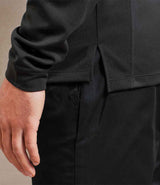 PR647 Black Model