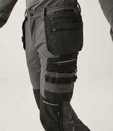 RG677 Slate Grey/Black Model