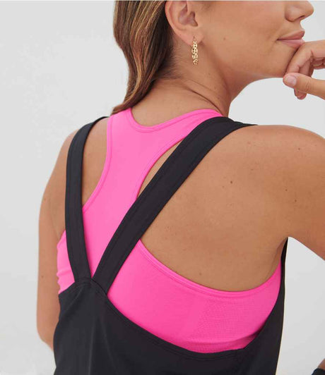SK241 Neon pink Model