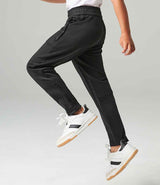 TL582 Black Model